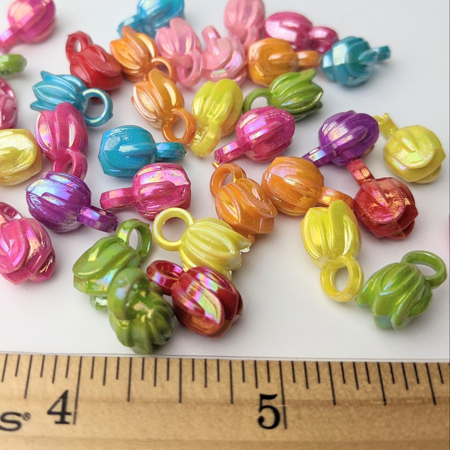 Tulip Charms - 100 pieces - For Bird Toys and Sugar Gliders