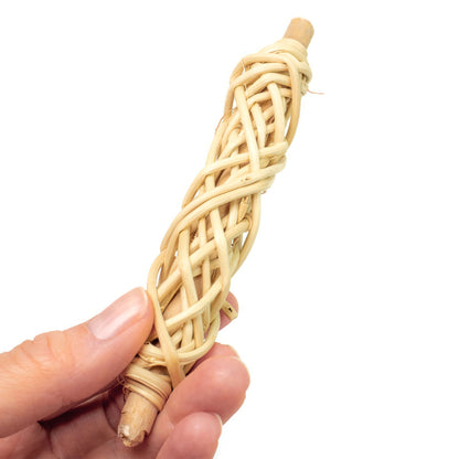 Natural Vine Twisty Rolls - Chew toy for Bunny Rabbits, Chinchillas and Guinea Pigs