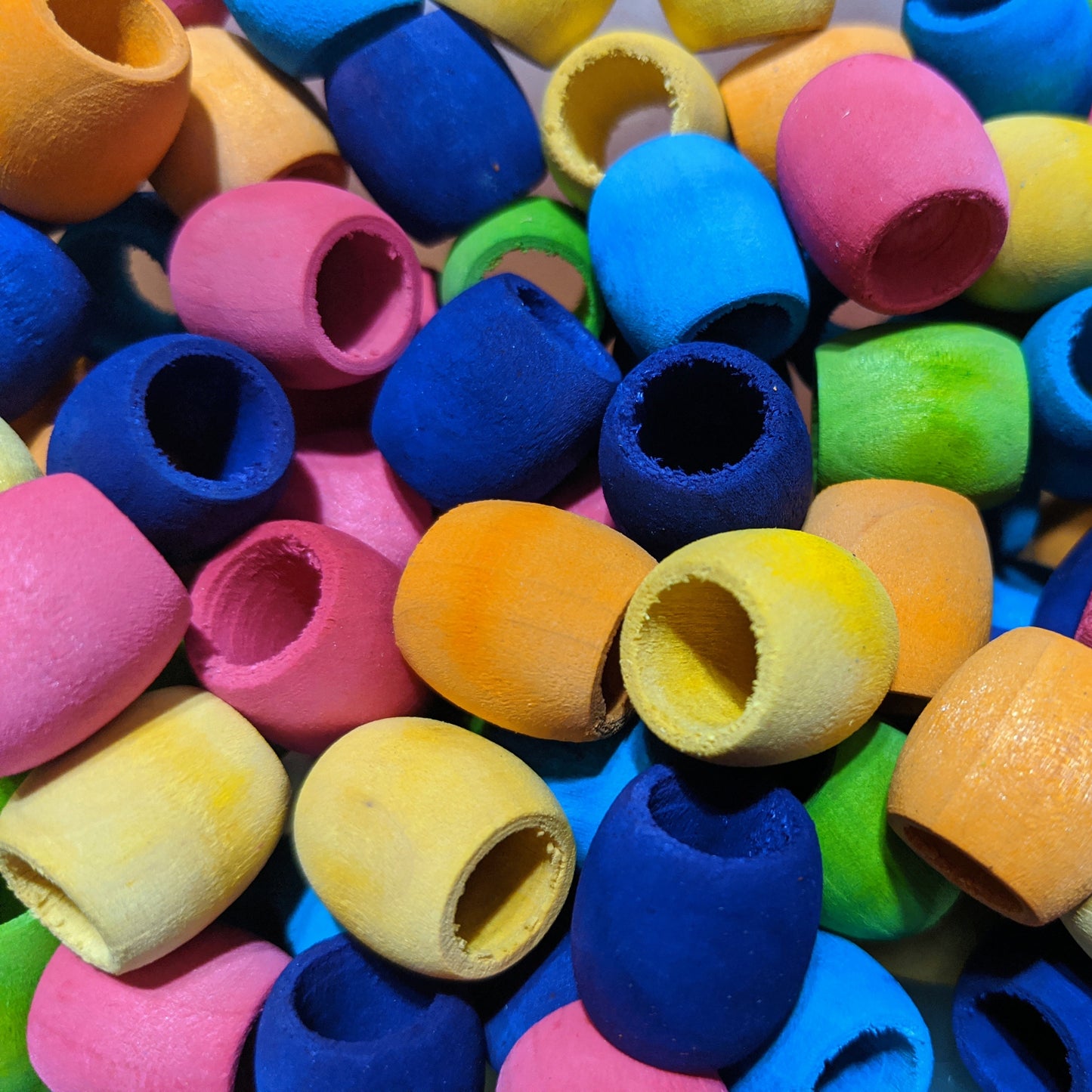 Hardwood Barrel Beads for Bird Toys – 5/8"